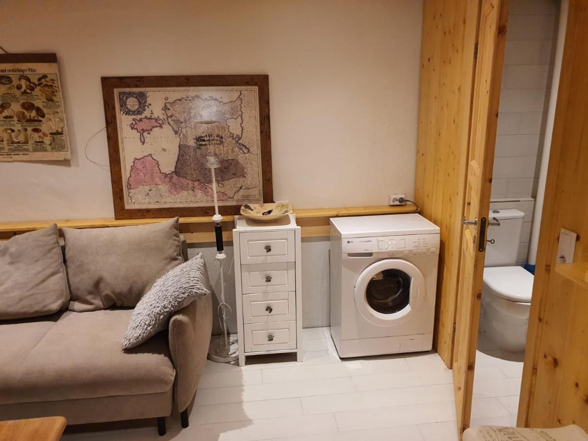 City Center Basement Studio タリン エクステリア 写真