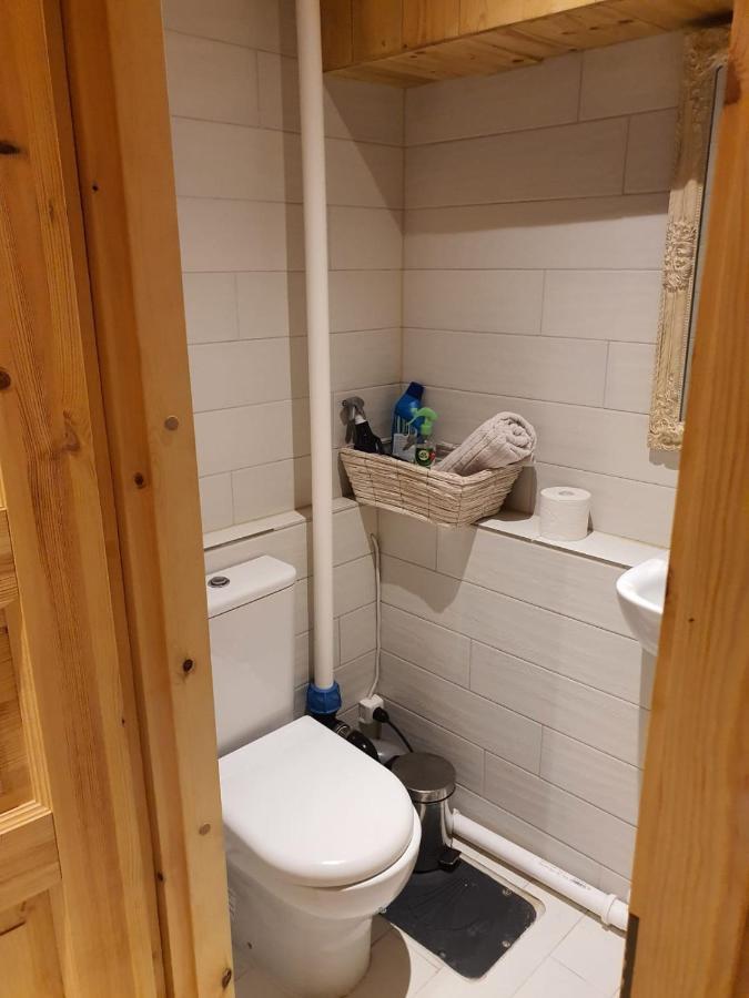 City Center Basement Studio タリン エクステリア 写真